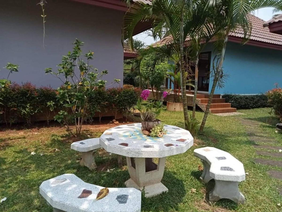 Pawarisa Resort Pathio Buitenkant foto