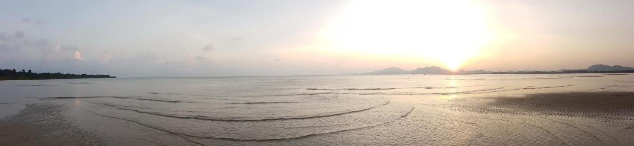 Pawarisa Resort Pathio Buitenkant foto